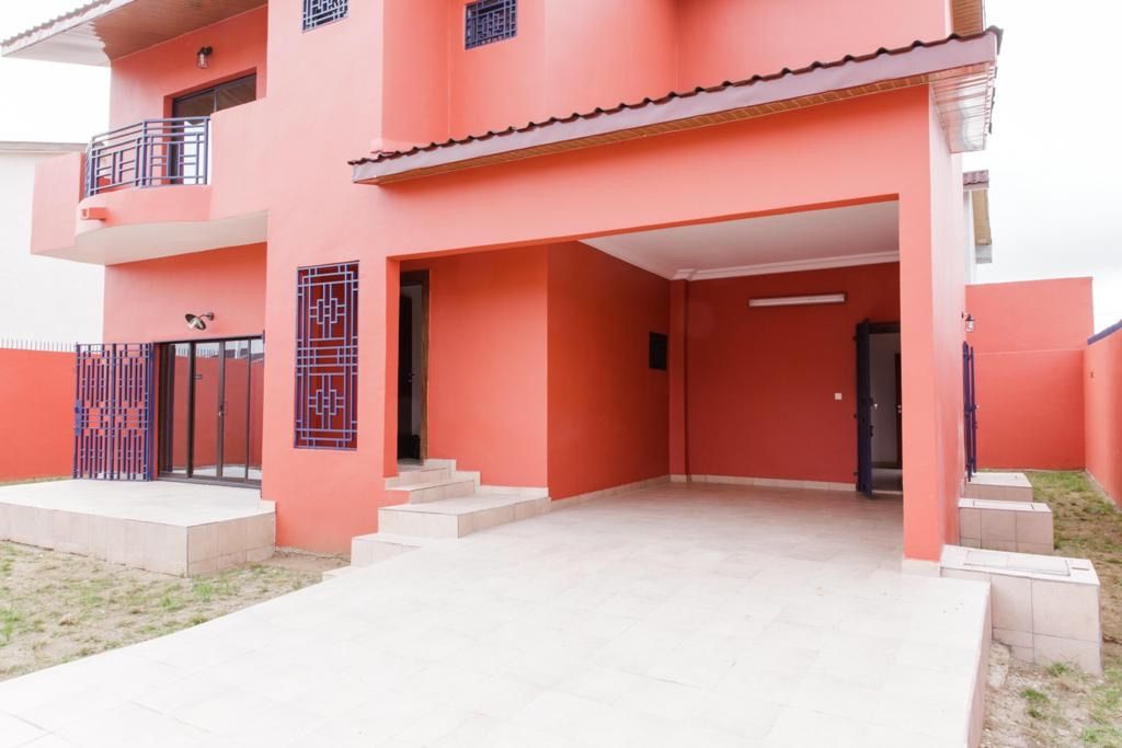 à vendre duplex 4 pièces cité rosier grand bassam côte d'ivoire