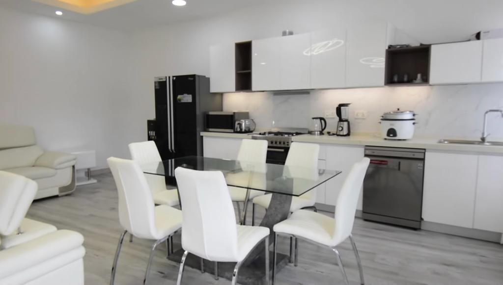 Luxury golf view apartment, Flat for rent Nyarutarama, kigali Rwanda