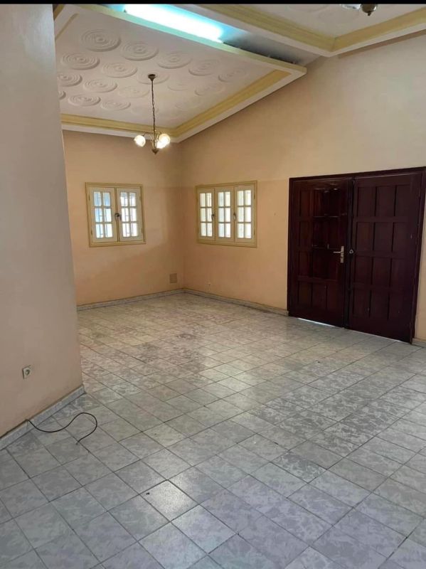 à vendre villa 5 pièces grand bassam bordure voie côte d'ivoire