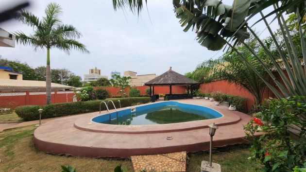 Villa de 4 chambres avec piscine et 3 dépendances à louer ...