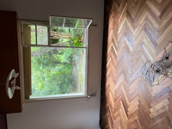 Beautiful Villa with A Big Garden!