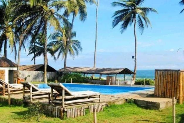 For sale Complex area 3401 m2 Seaside Grand bassam Ivory Coast