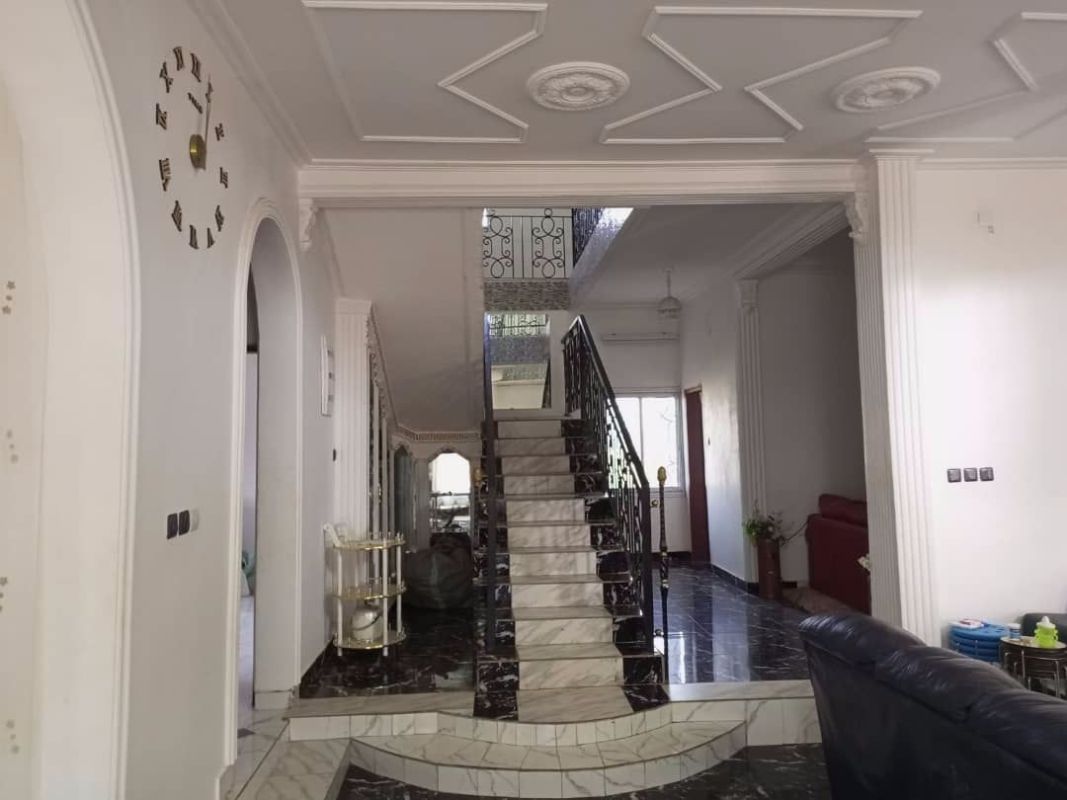 Villa for sale in yaoundé in the nkoabang district., House for sale in