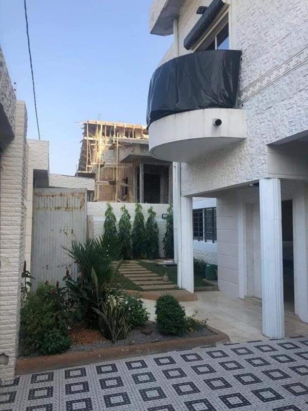 Duplex 9pièces à cocody riviéra 3, Maison à vendre à Abidjan Côte d