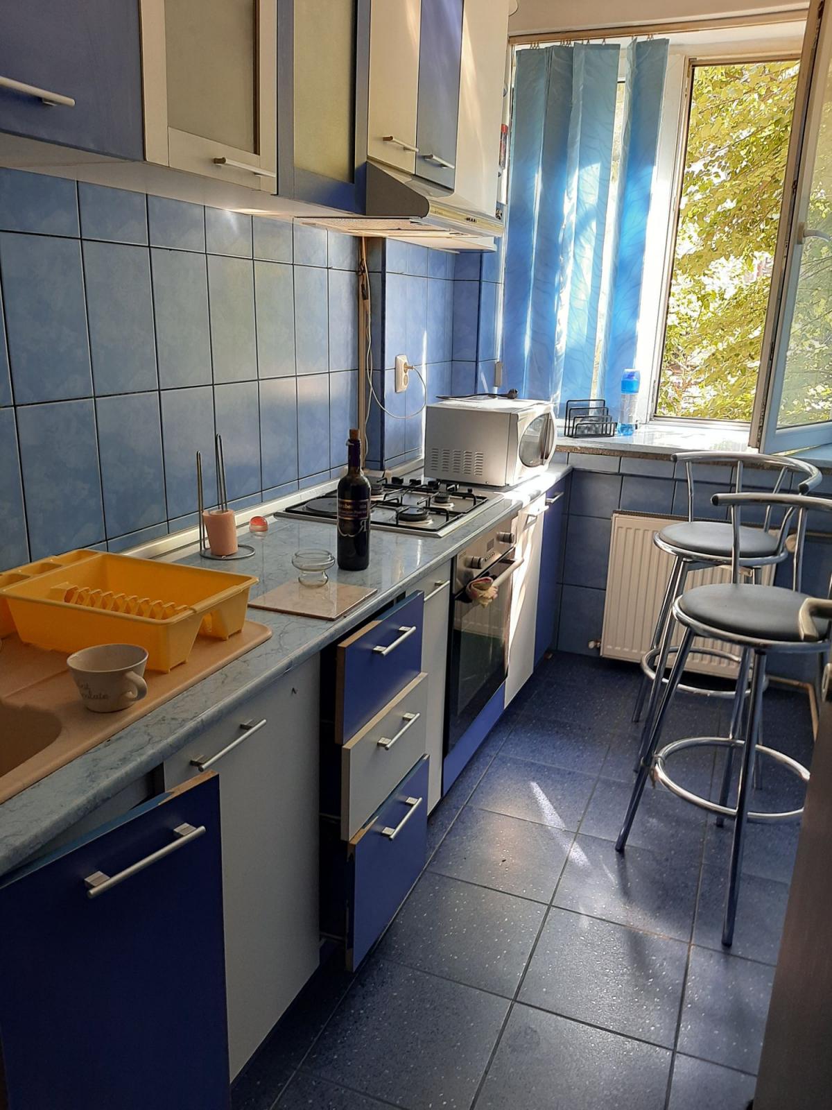 elegante appartamento di 2 stanze nel centro di Bucarest, chiesa italiana  