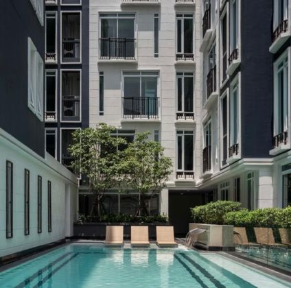 Pet-Friendly Condo Maestro 01 Sathorn-Yenakart For Rent