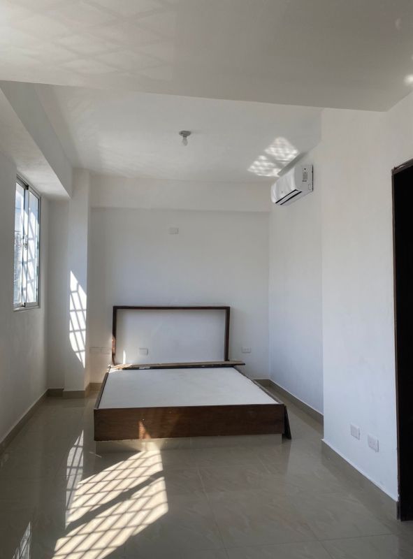 Edificio de 8 apartamentos, zona colonial, santo domingo, Edificio en