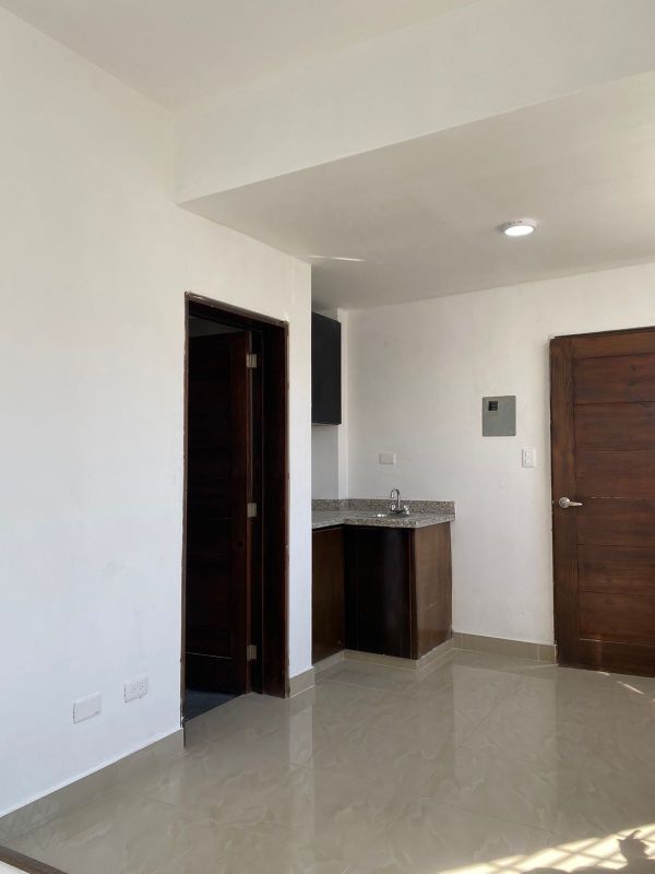 Edificio de 8 apartamentos, zona colonial, santo domingo, Edificio en