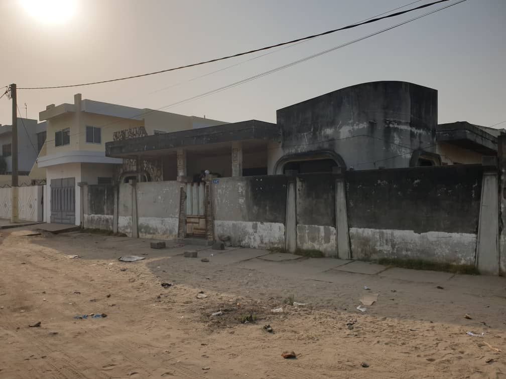 Maison á vendre á kouhounou cotonou, Maison à vendre à Cotonou Bénin