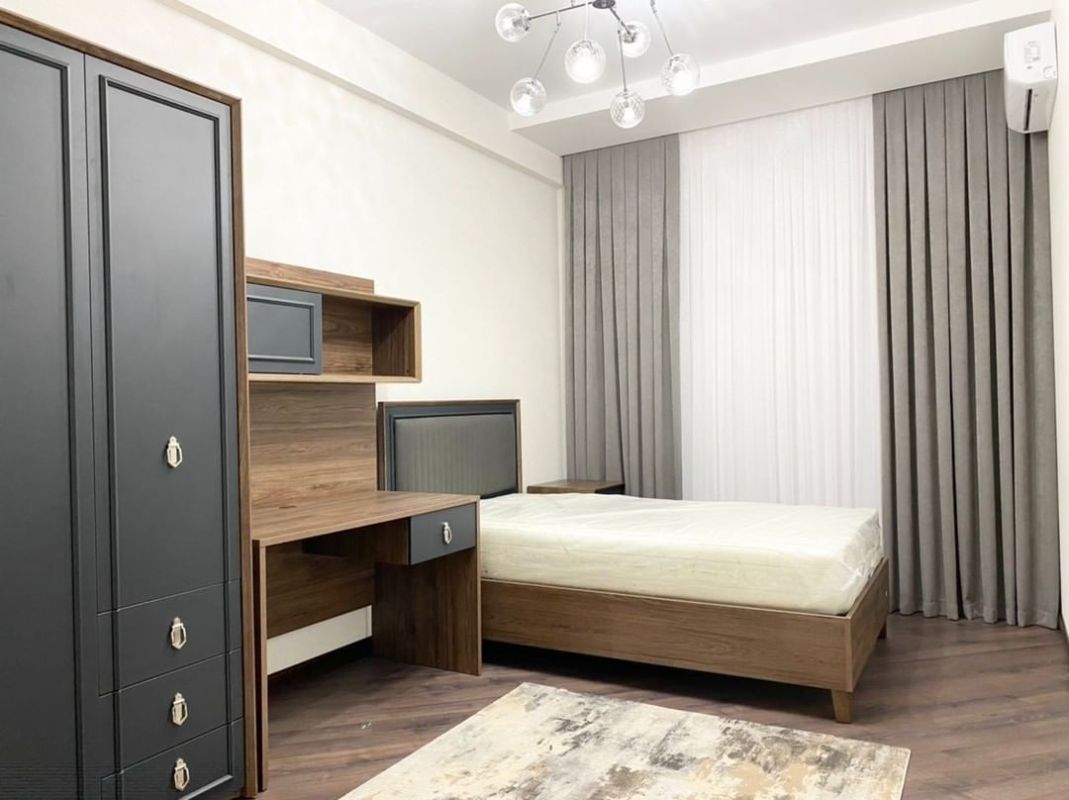 Modern duplex penthouse for rent in the city center. ryskulov street 28