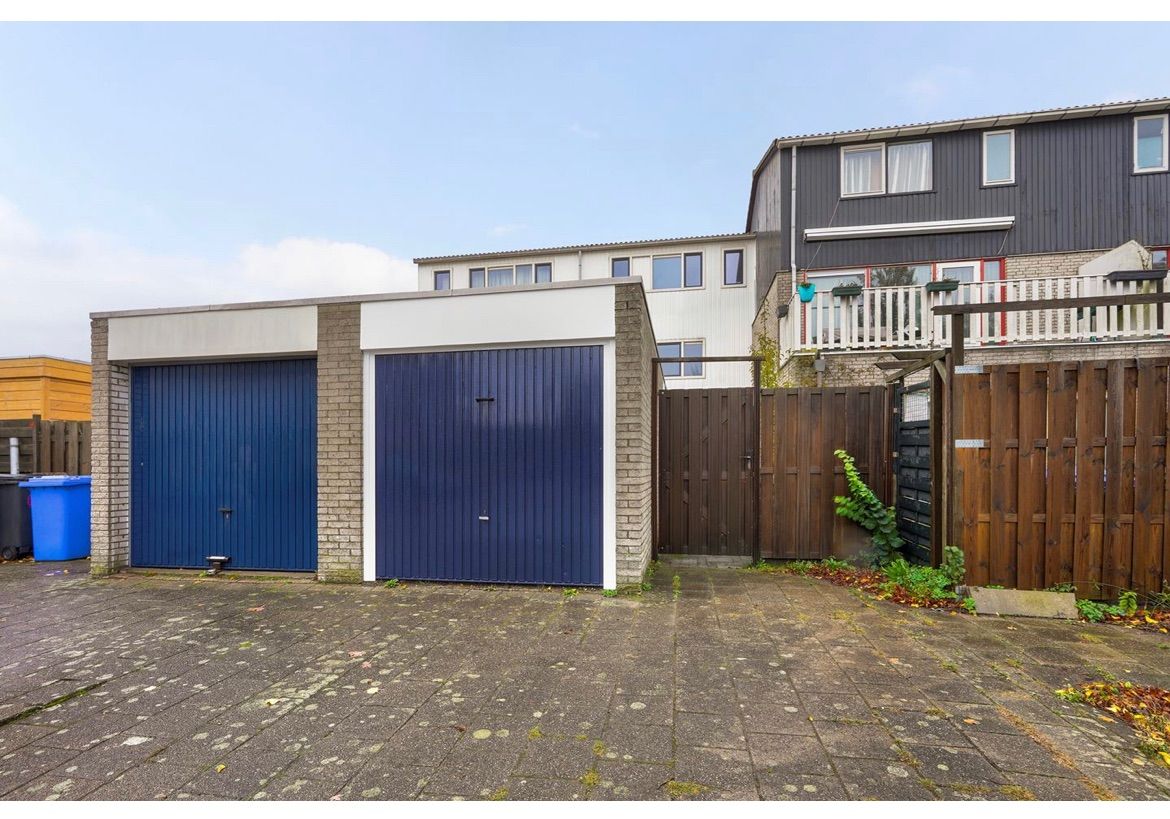 Parking space for rent , Delft, south holland Netherlands