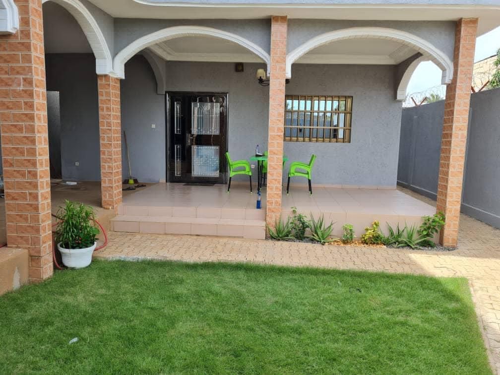 Furnished duplex villa for sale, House for sale Lomé, maritime Togo