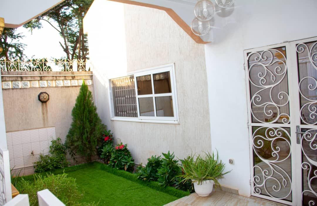 A beautiful furnished duplex villa for sale in kégué (lométogo), House