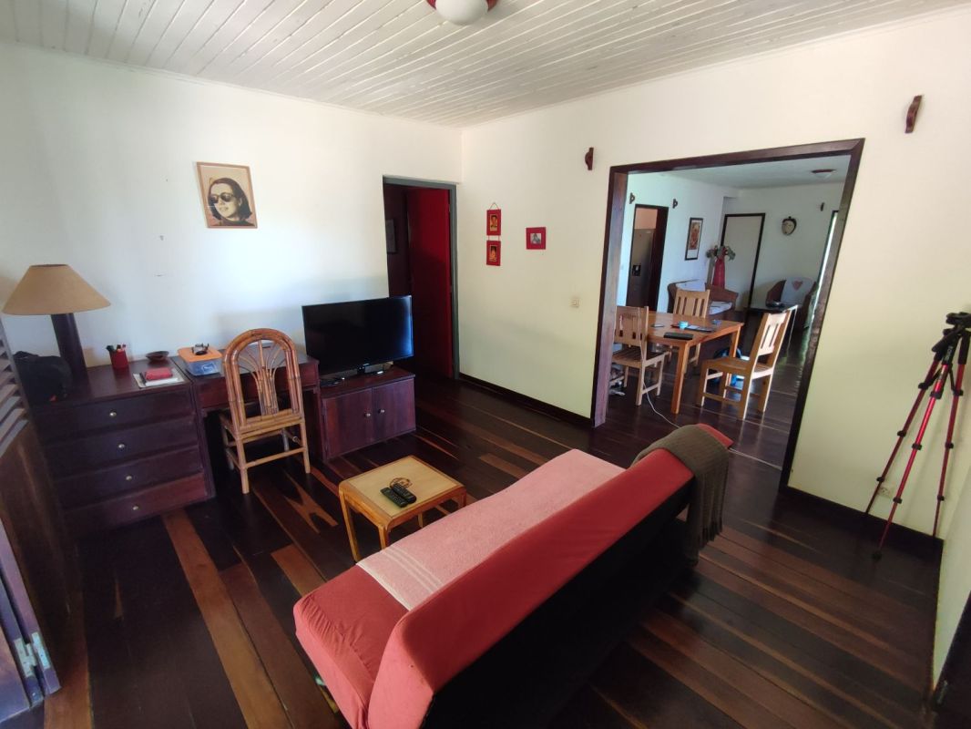 Beautiful beachfront property for sale, direct beach access, mangily