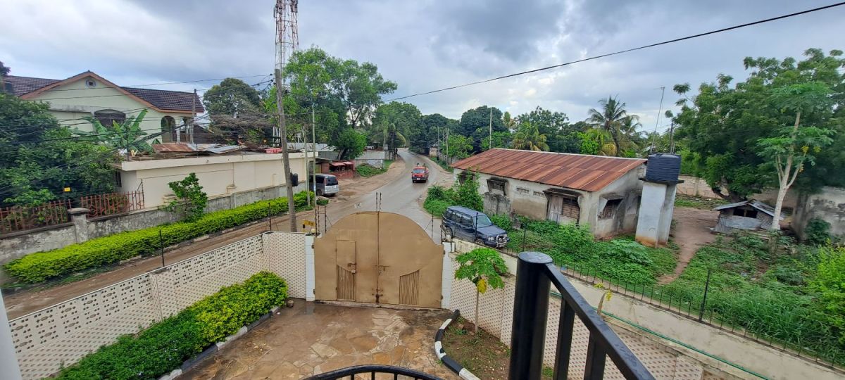 Zanzibar villa for sale kiembe samaki region 4 bedrooms 700 sqm