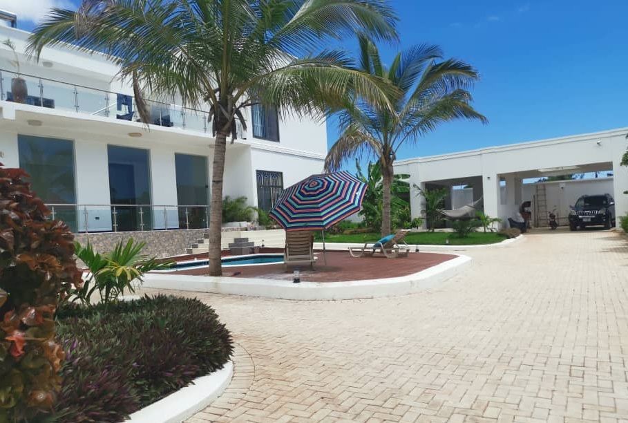 Zanzibar villa for sale nungwi region 6 bedrooms 1,500 sqm, House