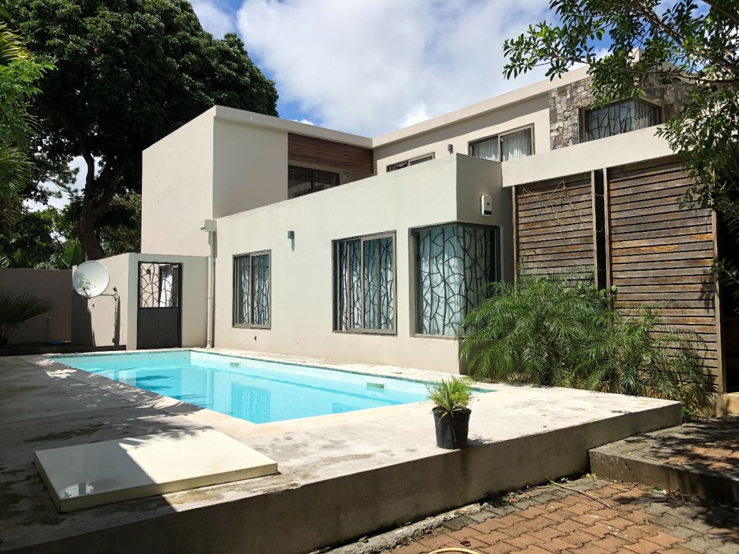 Villa d'architecte moderne et spacieuse à vendre, Maison à vendre Moka