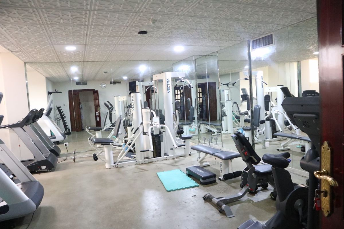 Posh furniture classy finishing! premium and alluring near