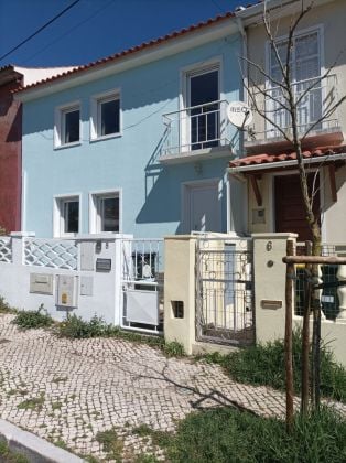 5 bedroom furnished house to rent with terrace and garden in  a quiet ...