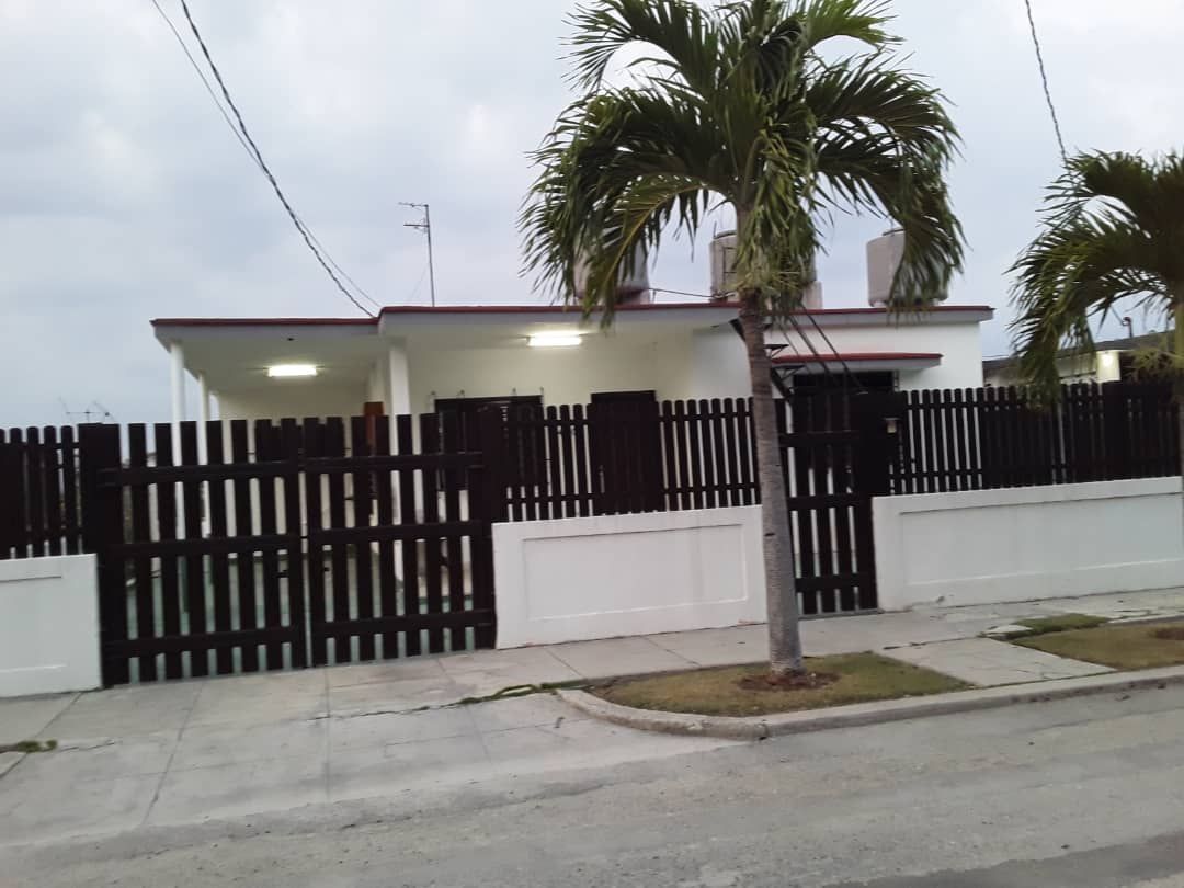 Belle maison à guanabo, Maison à vendre Havana, la habana Cuba