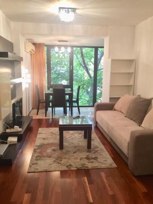 Appartement deux pièces, 60 m2, quartier Télévision & ...