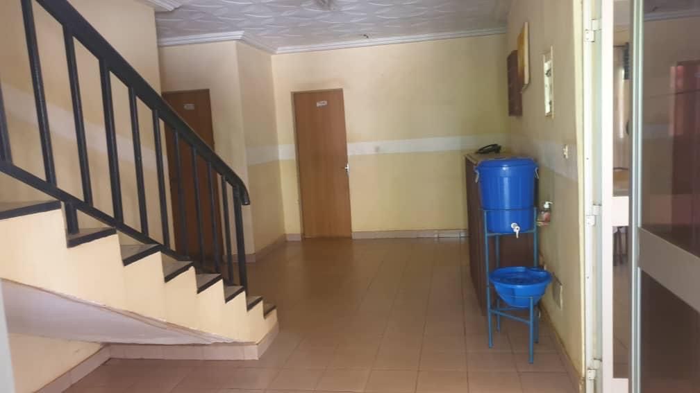R+1 for sale in ouaga 2000 zone a, House for sale in Ouagadougou