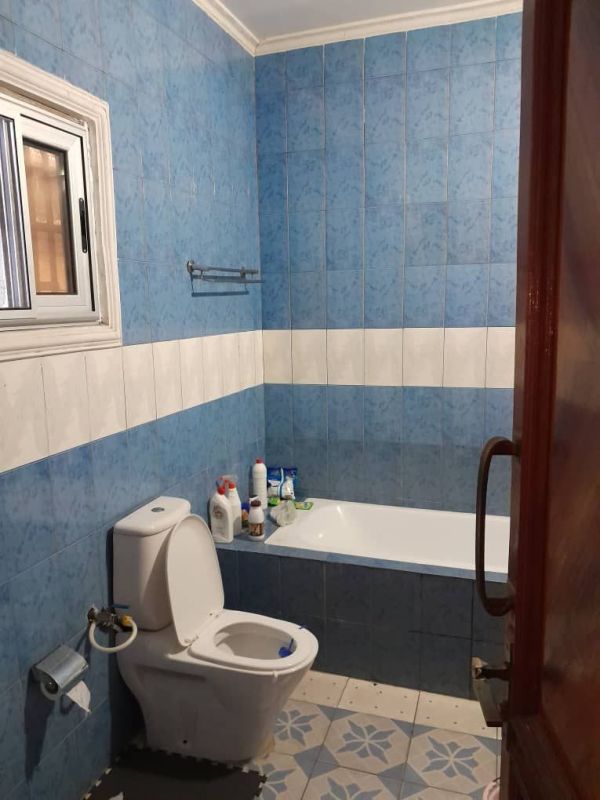 Parcelle à vendre sur pointenoire , Maison à vendre à PointeNoire