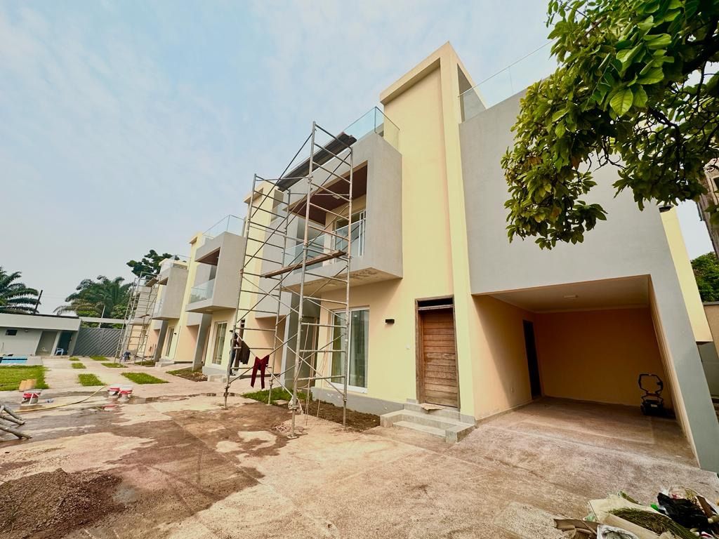 2195m² plot with 4 new r+1 villas with 3 bedrooms each, House for sale