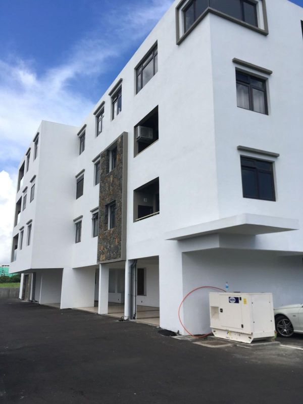 Penthouse 3 bedrooms for rent at sodnac, quatre bornes, Flat for rent