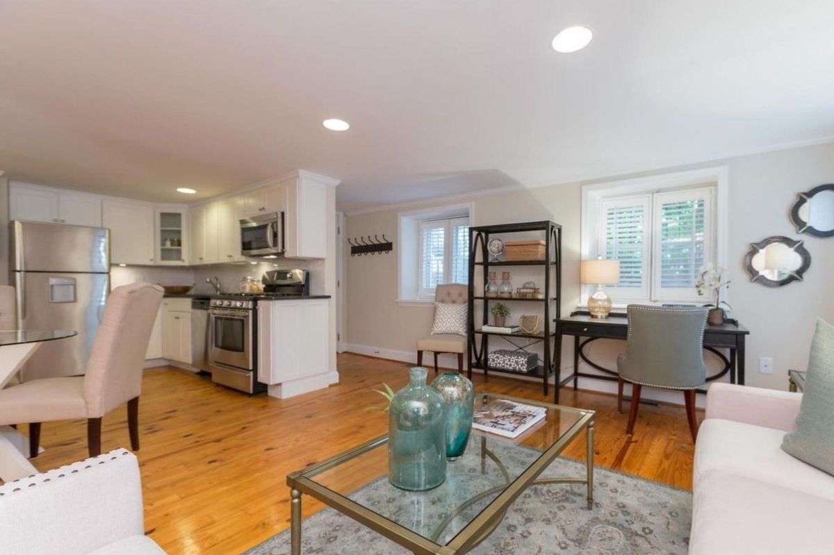 Furnished one bedroom with one bathroom now available for rent, House