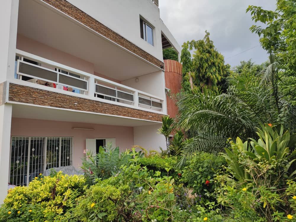 Large house for sale in atikoum , Lomé, maritime Togo
