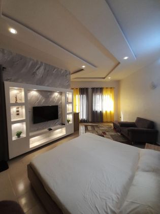 Studio meublé à Fidjrossè