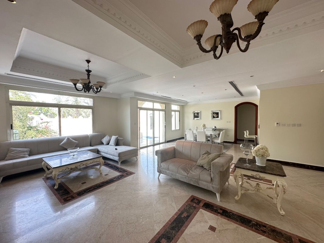Best compound in doha, amazing room, west bay lagoon , Room for rent in