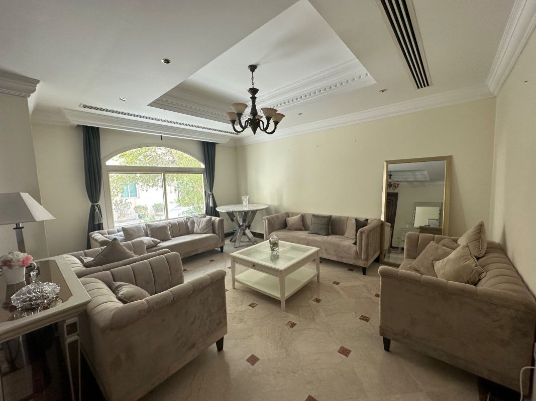 Best compound in doha, amazing room, west bay lagoon , Room for rent in