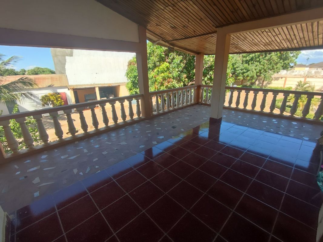 For sale large wooded property, ideal for residential and commercial