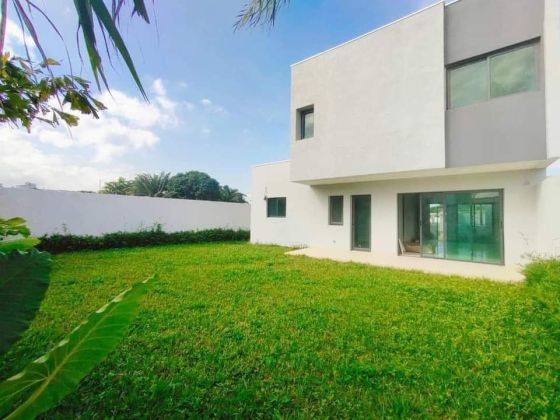 Villa duplex haut standing en vente