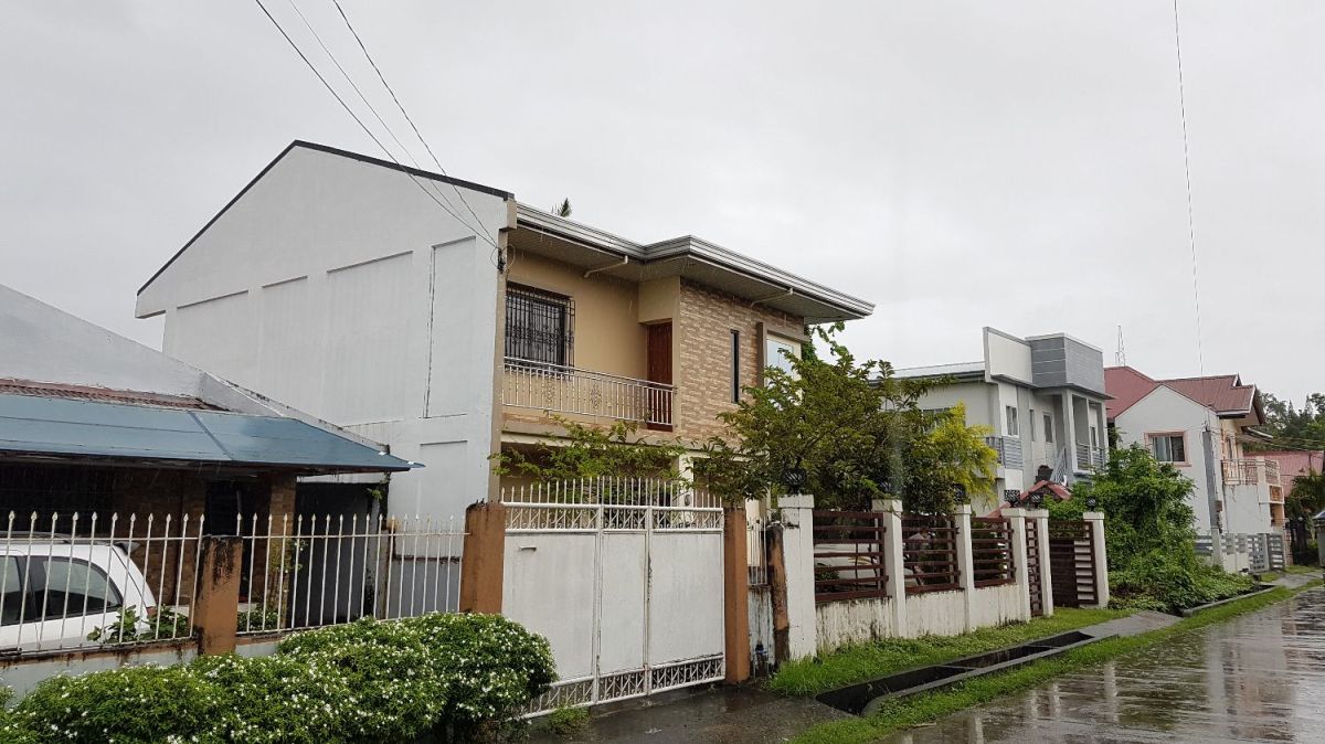 For sale house and lot 278 sq. metres in calapan city , House for sale