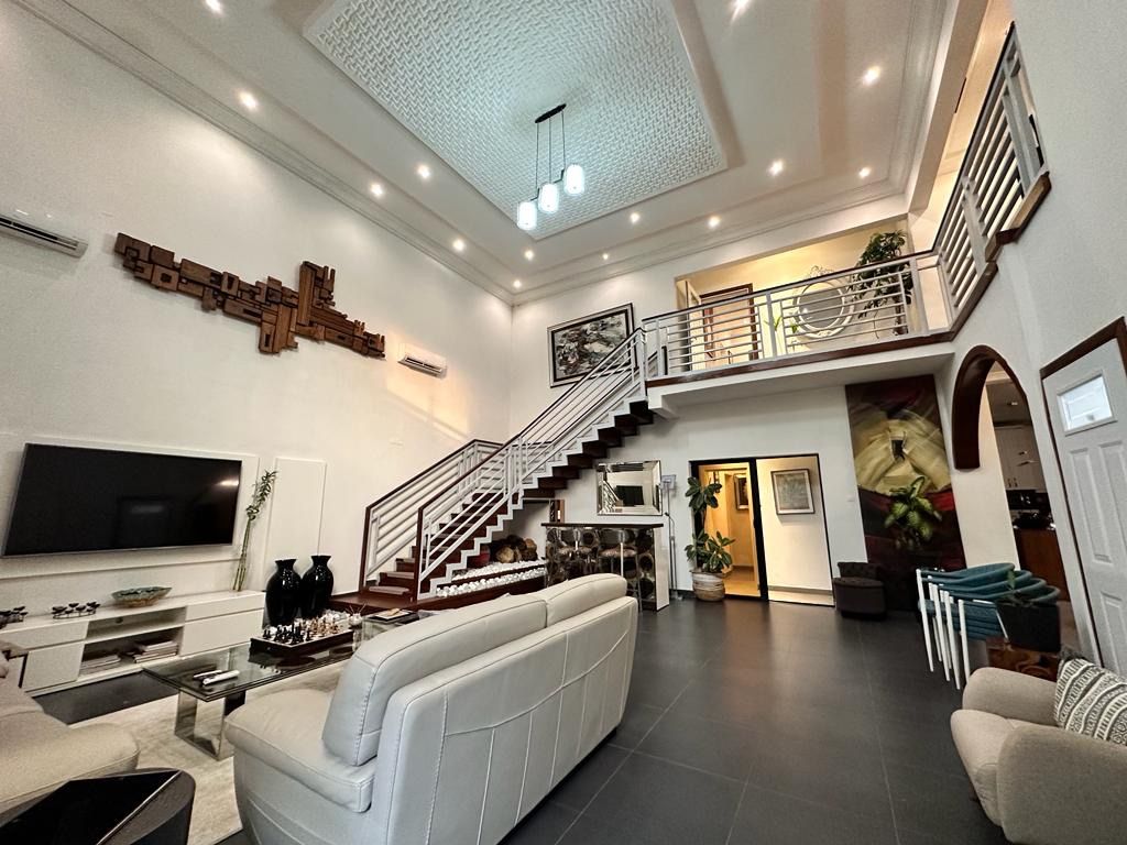 Sale beautiful 4 bedroom villa in kinshasangaliema, House for sale in