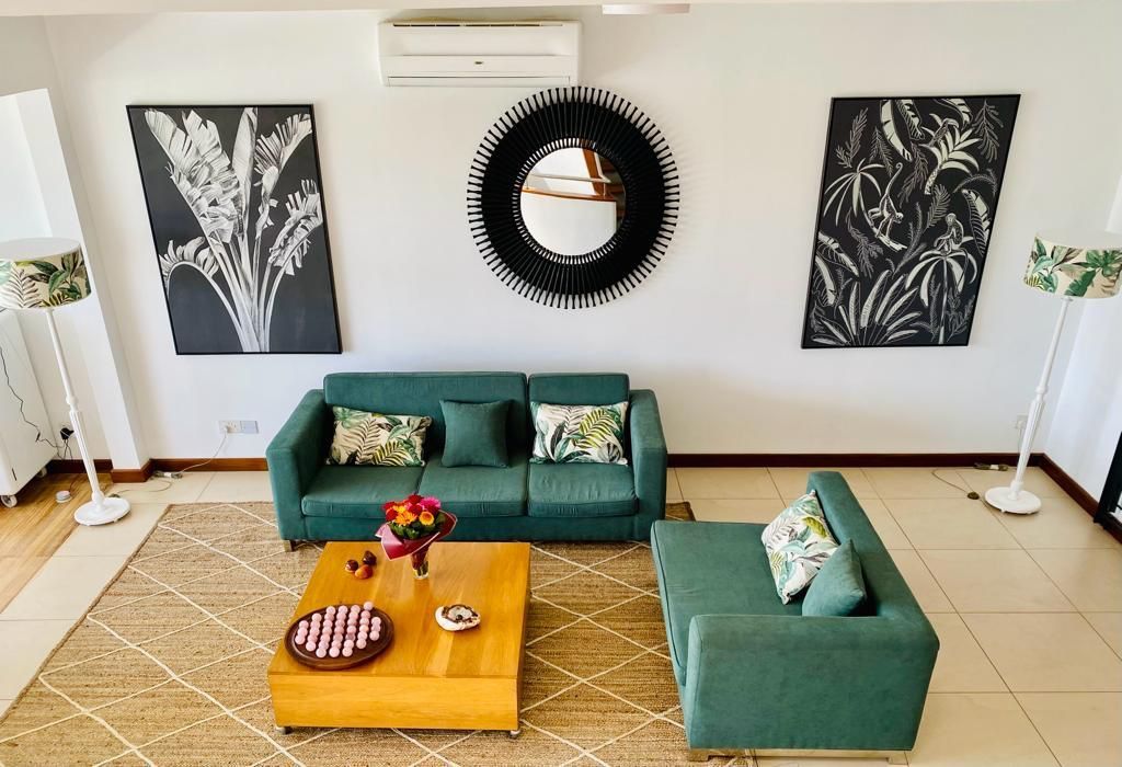 On sale exclusive 3 bedroom villa port chambly mur 19,8m, House