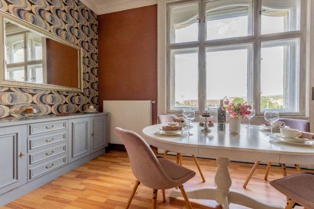 COSY FURNISHED, STUNNING PANORAMIC VIEW OF THE RIVER DANUBE, DESIGNED, ...