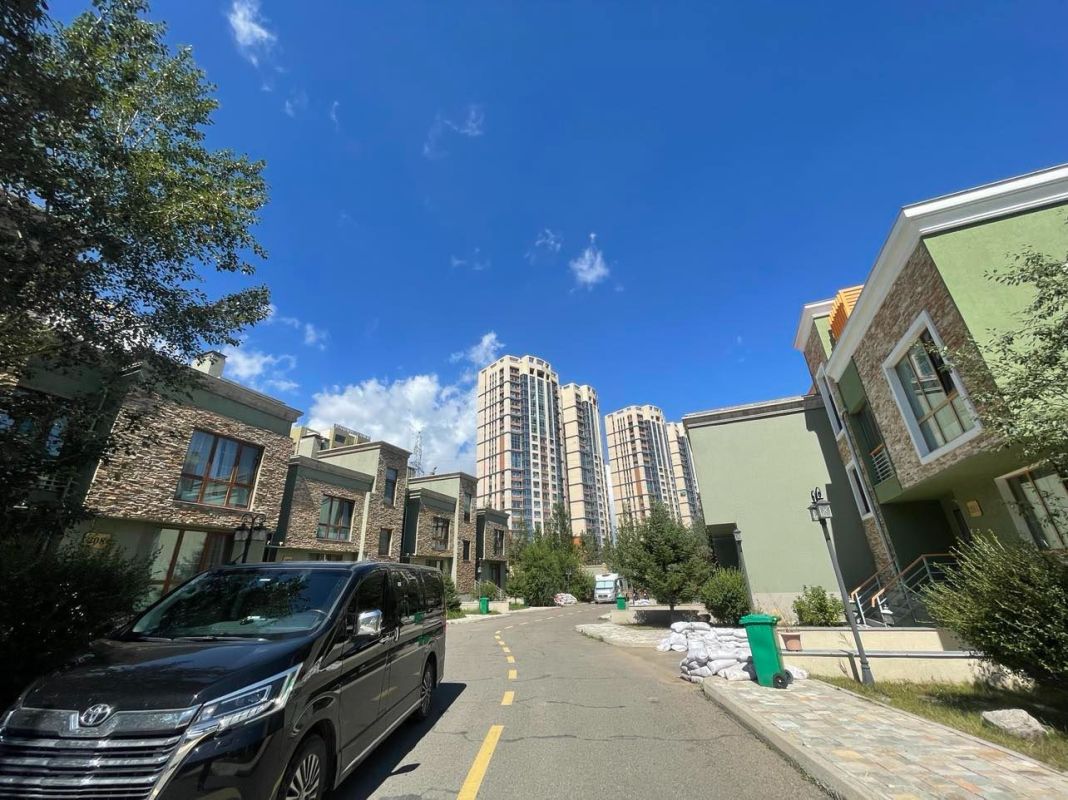 River Garden Ulaanbaatar Fasci Garden