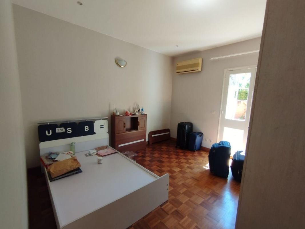 Ambatobe villa t4 with large street garden at the ambatobe residence