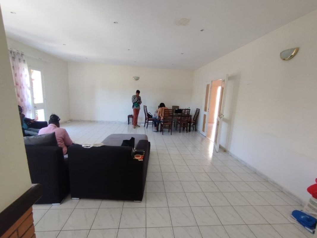 Ambatobe villa t4 with large street garden at the ambatobe residence