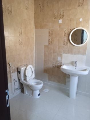     ------- JUFFAIR: 1b Large Studio Flats Near OASIS Mall SemiF-------    