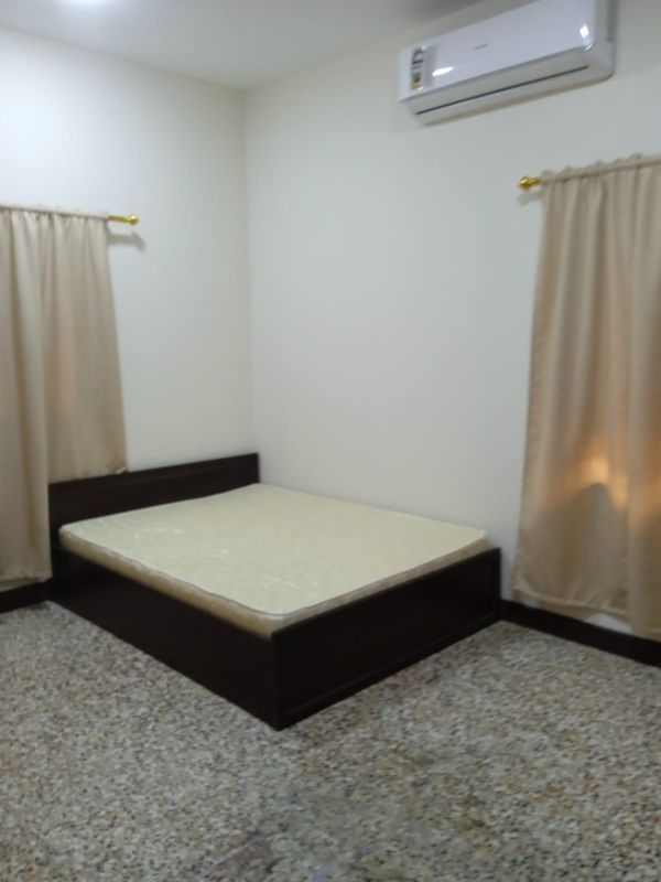 juffair 1b large studio flats near oasis mall semif , Flat for