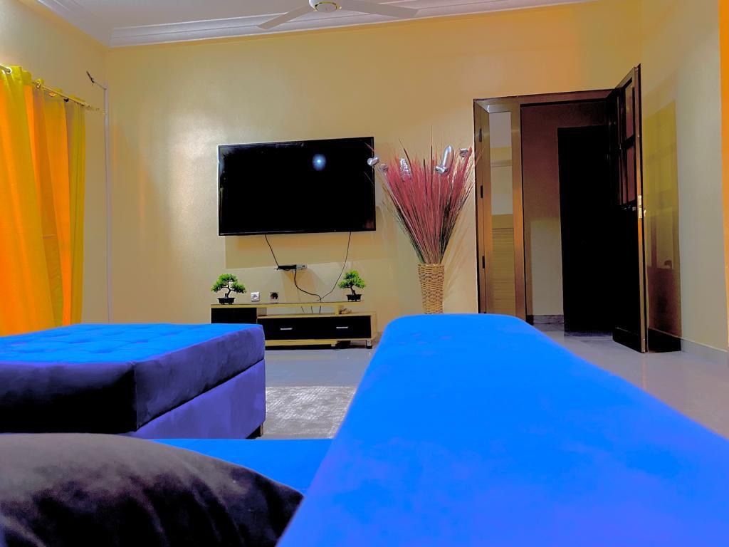 Low villa for rent in the azimo city, House for rent in Ouagadougou