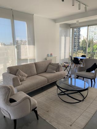     Appartement meublé à louer à Achrafieh 3 chambres ...