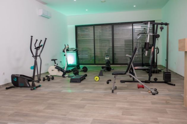 super appartement 3 pièces meublé disponible aux 2 plateaux ...