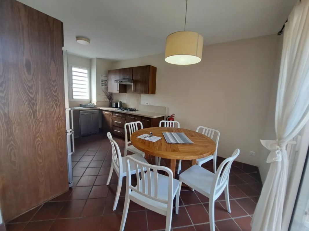 Beautiful villa for rent in port chambly , House for rent Baie du