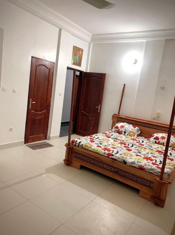 Appartement meublé 3 chambres à sainte rita cotonou, Appartement à